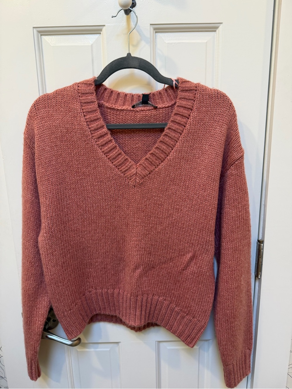 Steve Madden Houston v neck sweater